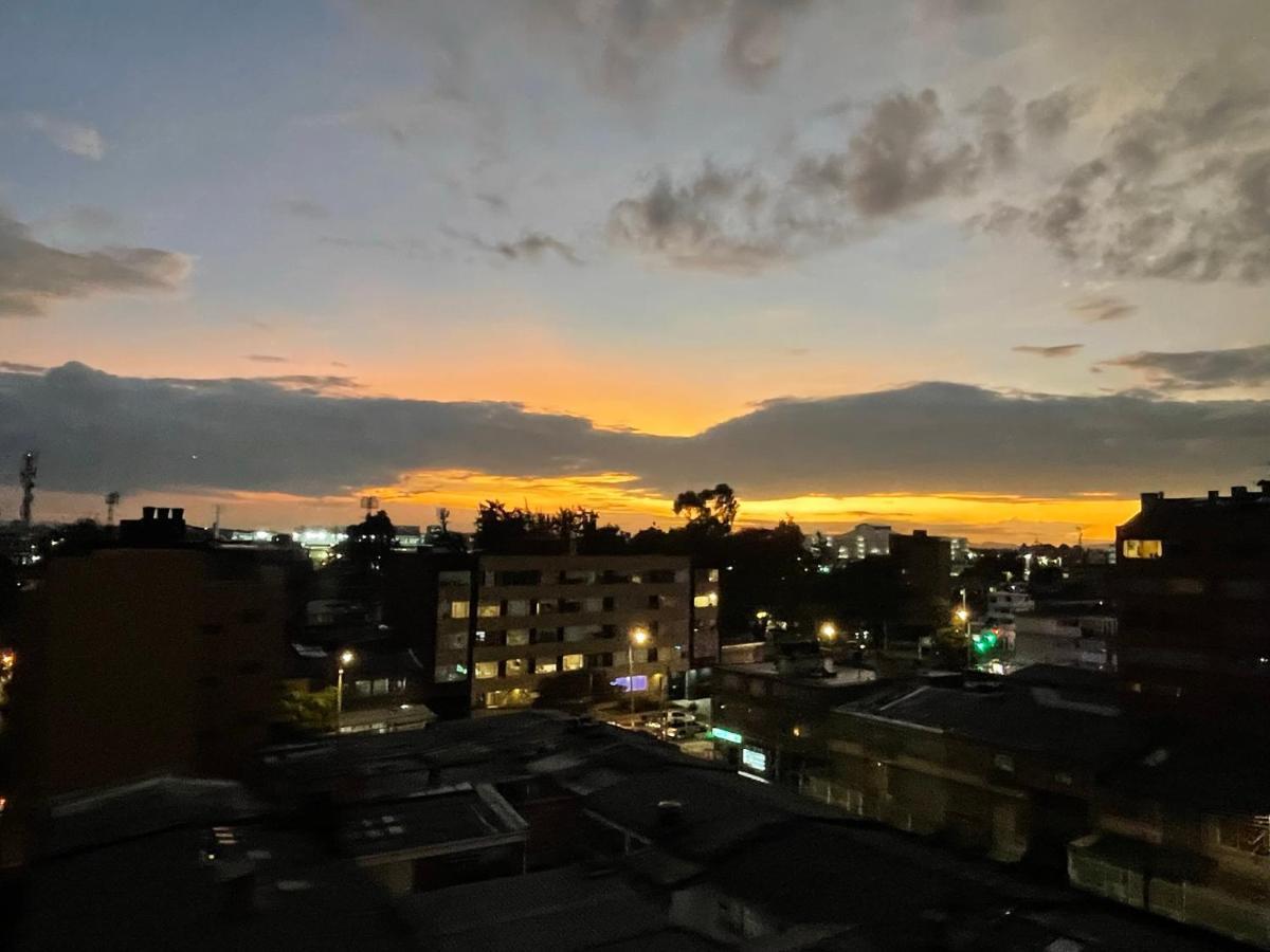 St. Louis Suites - Movistar Arena Bogotá Kültér fotó